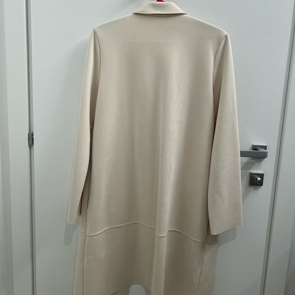 Zara Cardigan - Picture 2 of 4